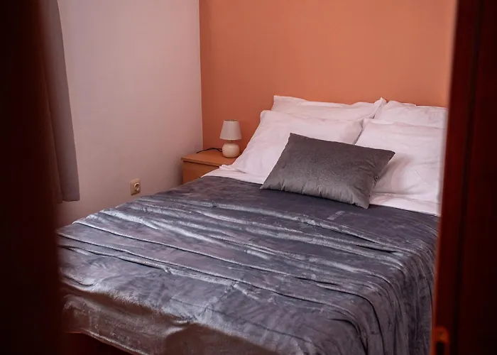 דירה Zaklina 1496 *