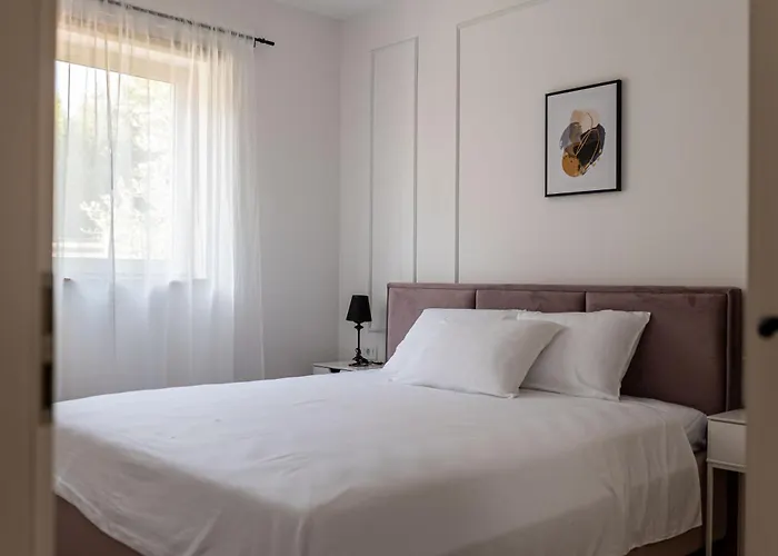 Zaklina 1496 דירה *