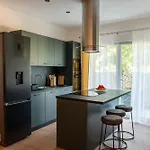 Zaklina 1496 Apartment Pula